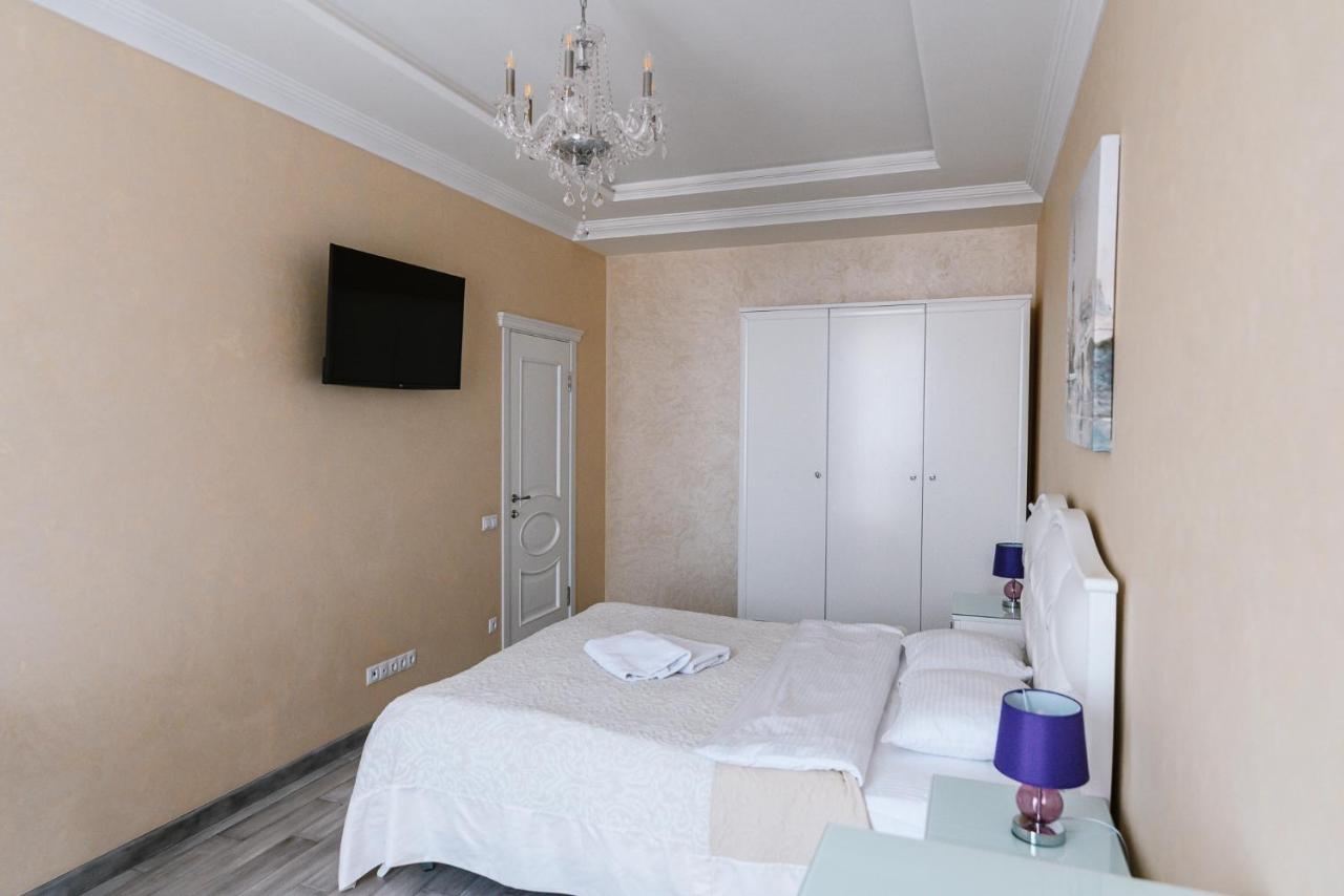 Апартаменти Luxury For Business & Pleasure Royal 2 Київ Екстер'єр фото